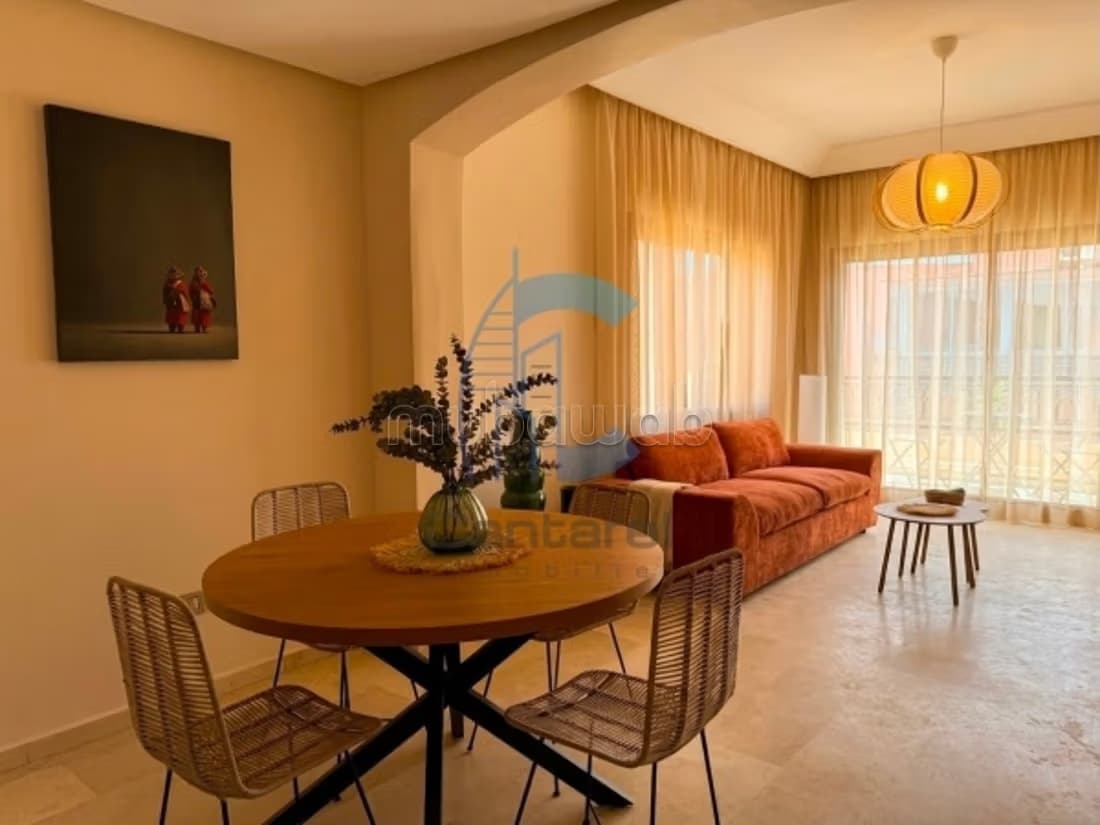 Appartement 2 chambres meublé avec terrasse à loue