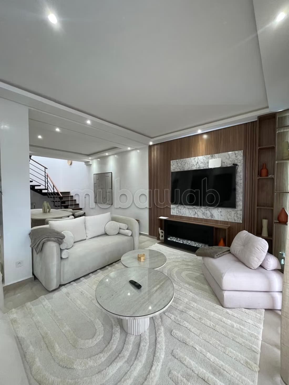 Très belle maison comercial en vente à Route de l'Ourika. 8...