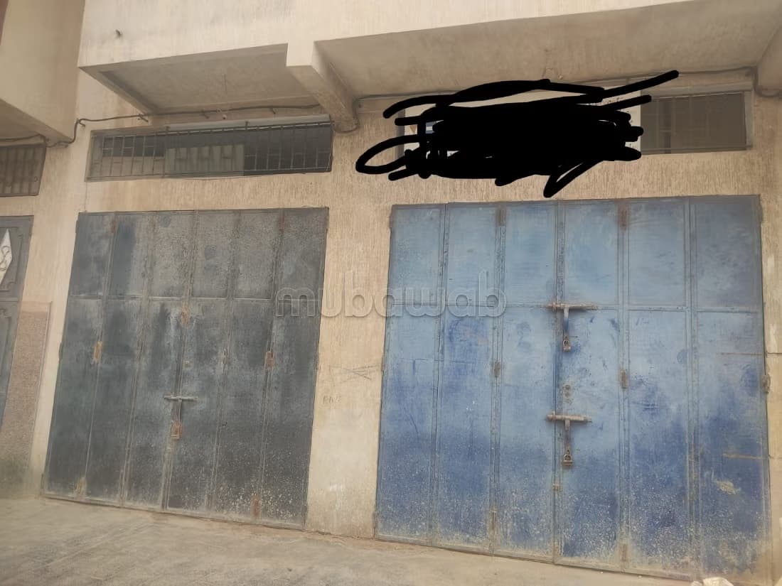 Vend local commercial à L'Ocean. Superficie 64 m²