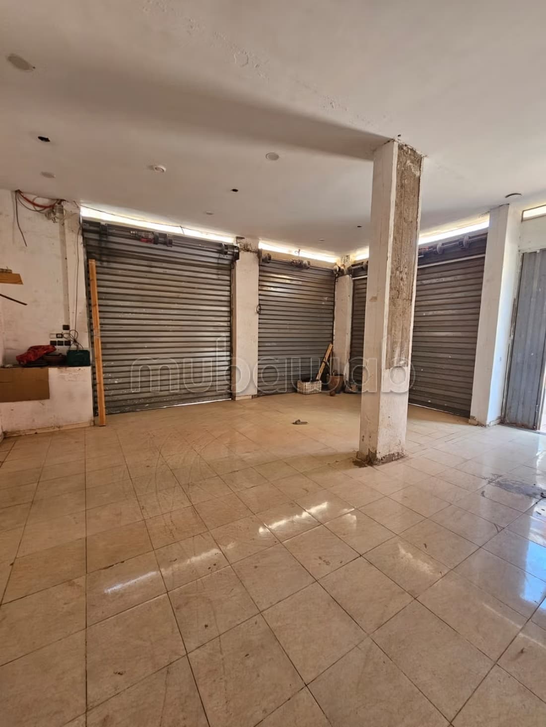 Location local commercial hay mohamadi deux facade