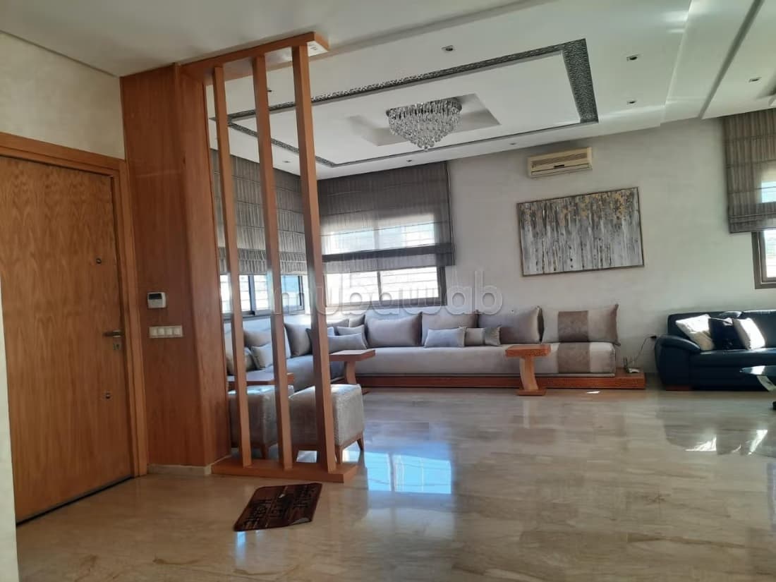À Louer – Spacieuse Villa à Bouskoura oulad saleh