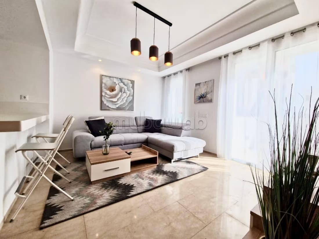 CFC/Appartement meublé 70m² Terrasse plein sud