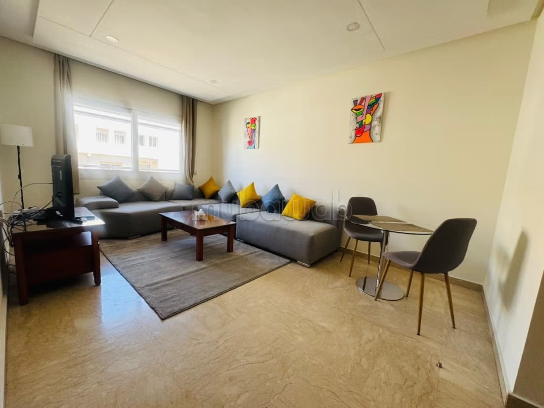 Studio à louer au triangle d'or