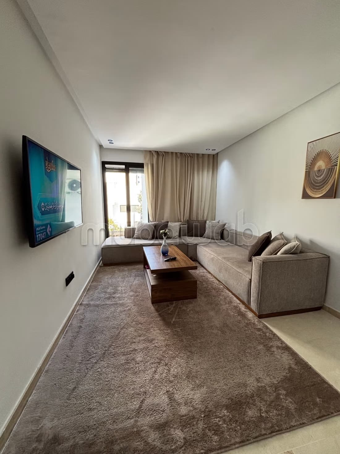 Louez cet appartement à Les Hôpitaux. 2 pièces. Bien meublé