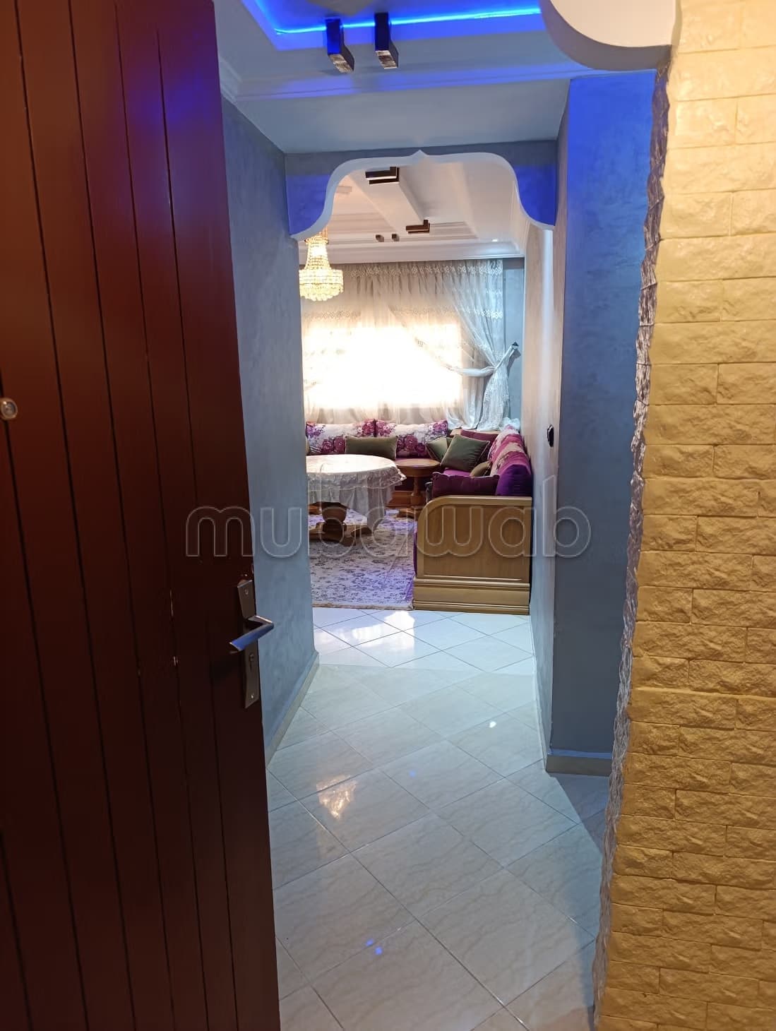 Vente d'un appartement à Hay Al-Farah. 23 pièces magnifiques...