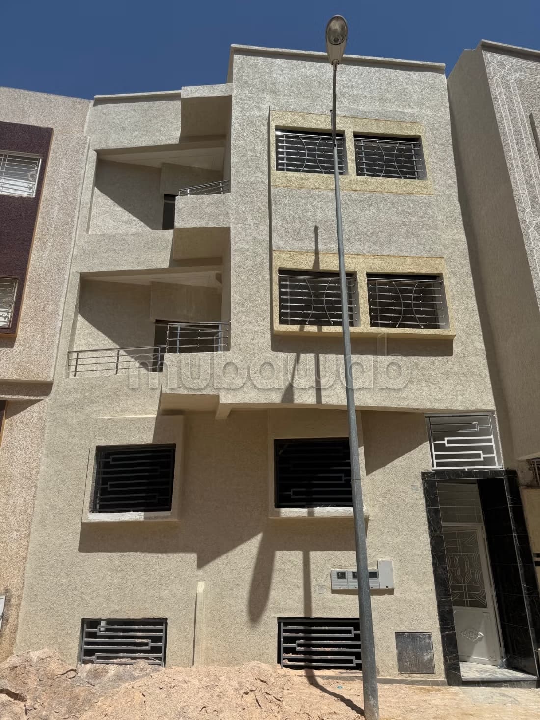 Vente d'un bel appartement à Quartier Oued Fes. 2 grandes p...