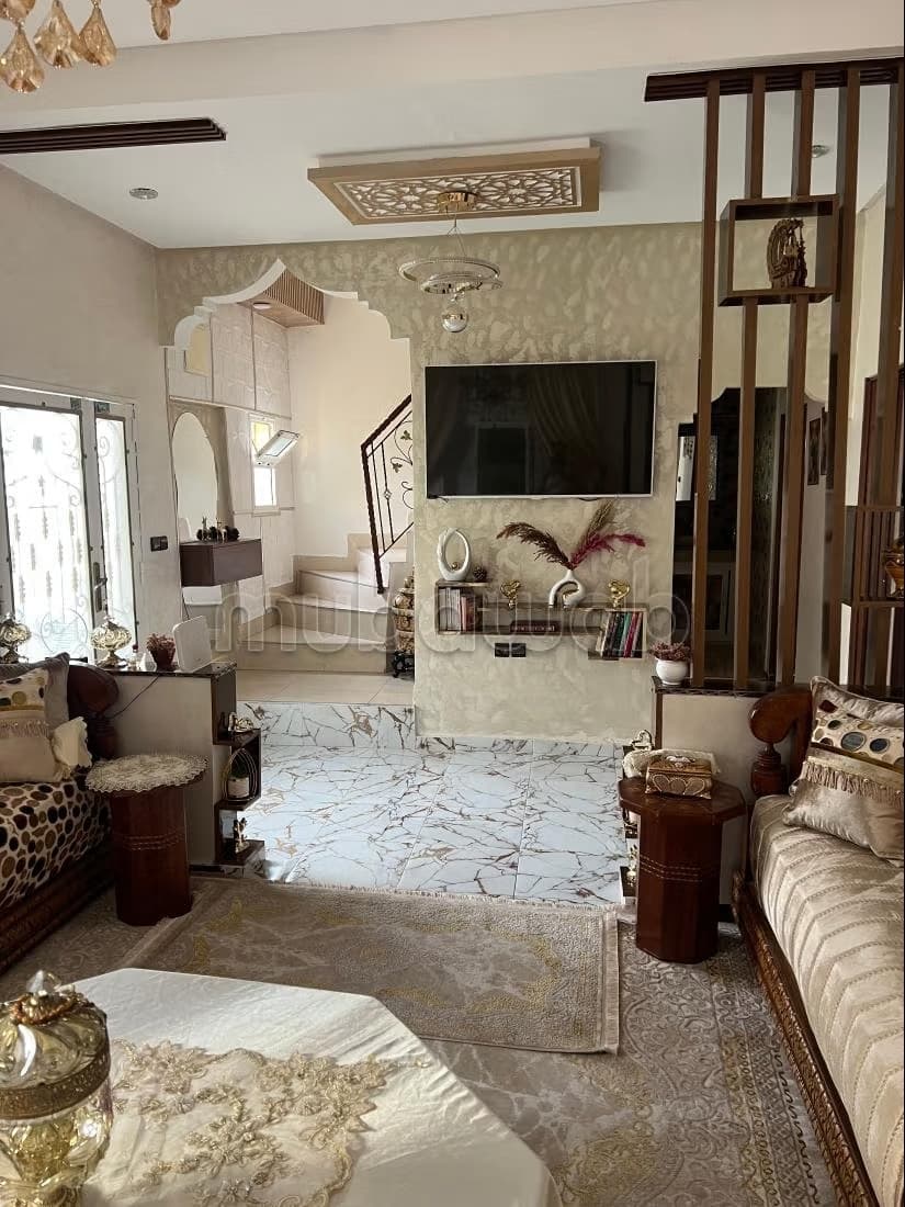 Duplex dans une villa