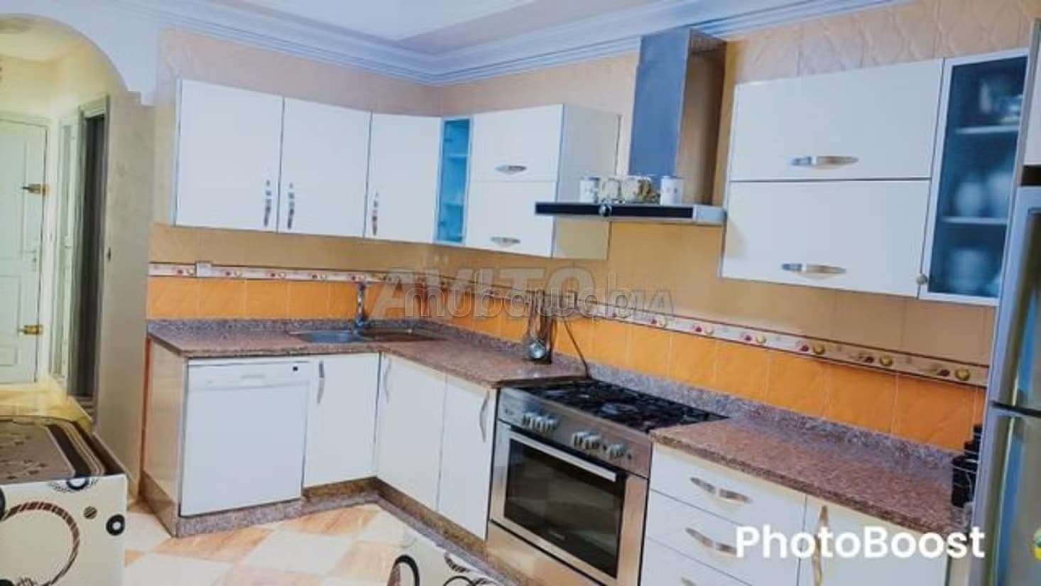 Appartement/à côté des facultés et Marjane