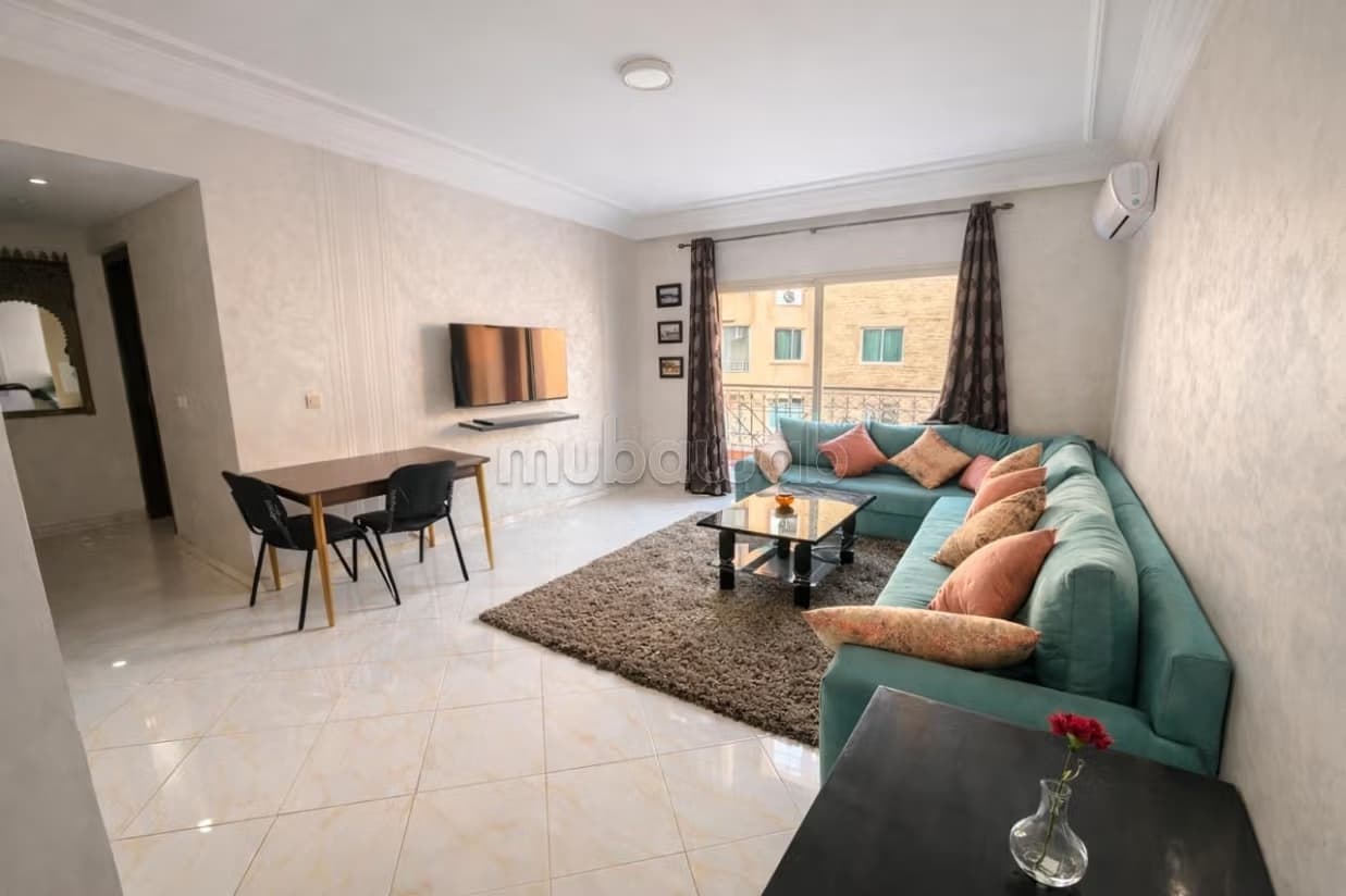 Appartement à vendre à Camp Al Ghoul. Petite surface 56 m²...