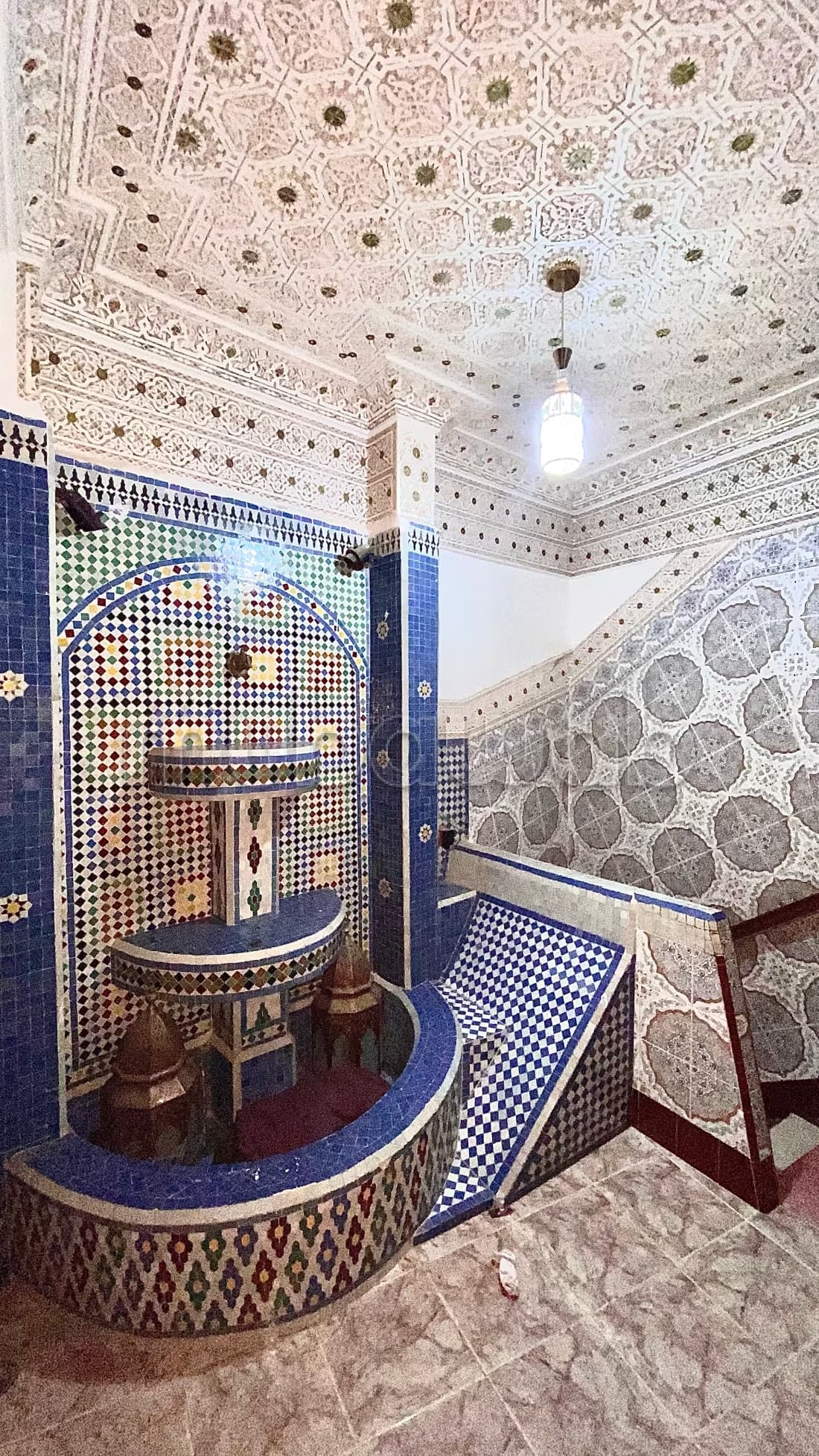 Maison dans la médina de Marrakech kassba surplombant le Pal...
