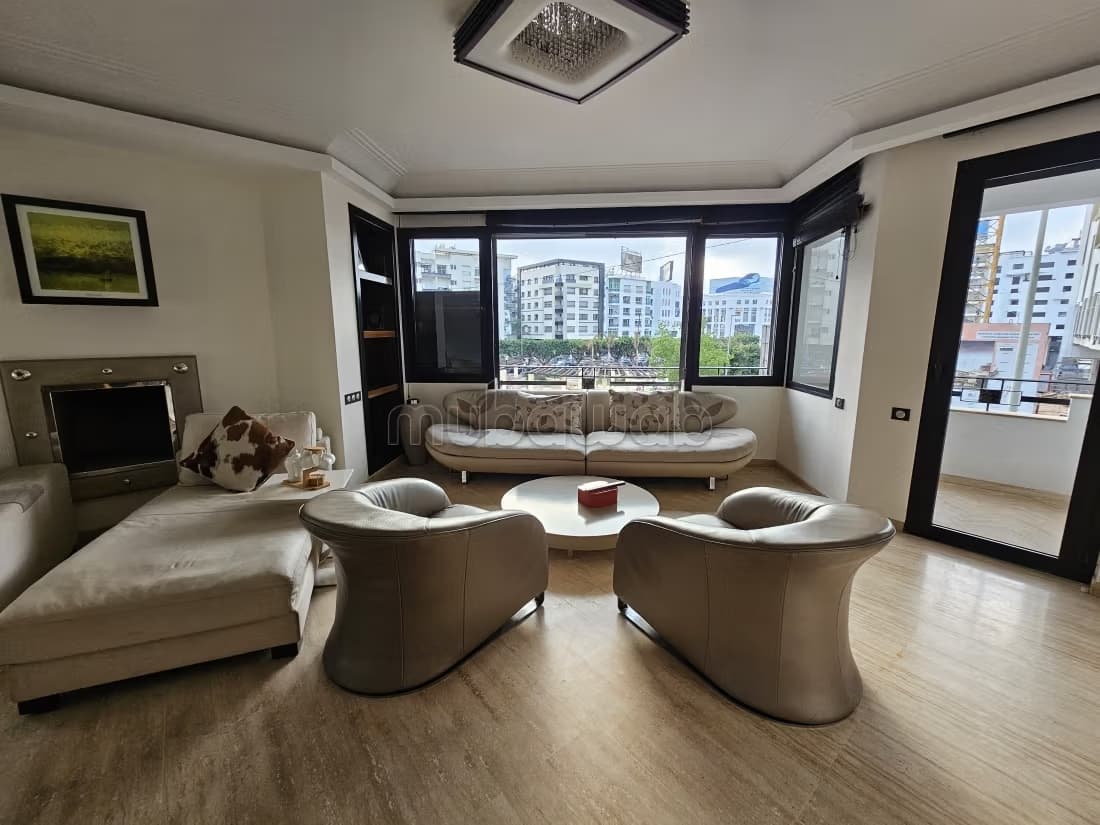Appartement meublé terrasse à louer à bd massira