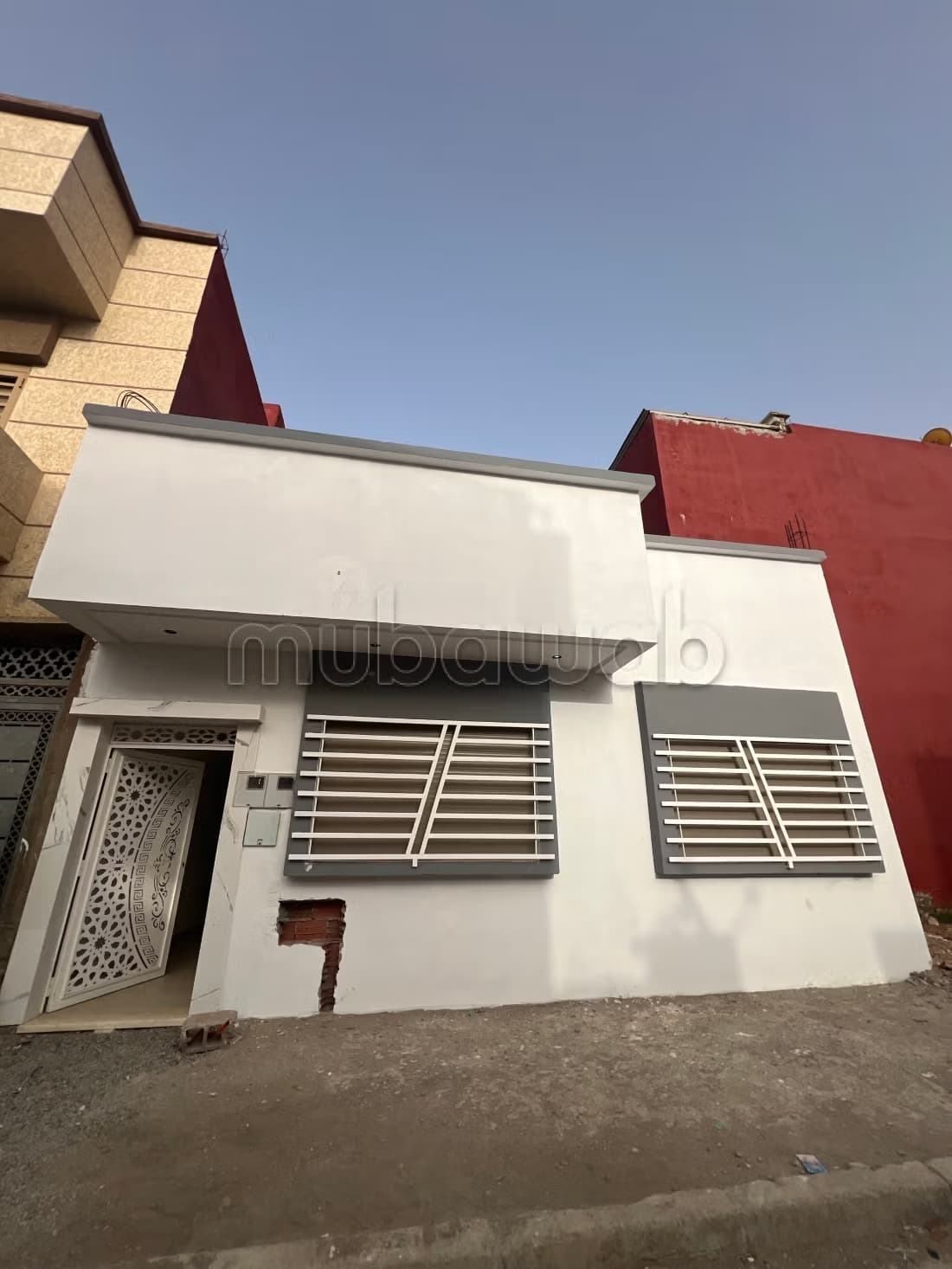 Trouvez votre maison à acheter à Maghrib Arabi. 1 Pièce