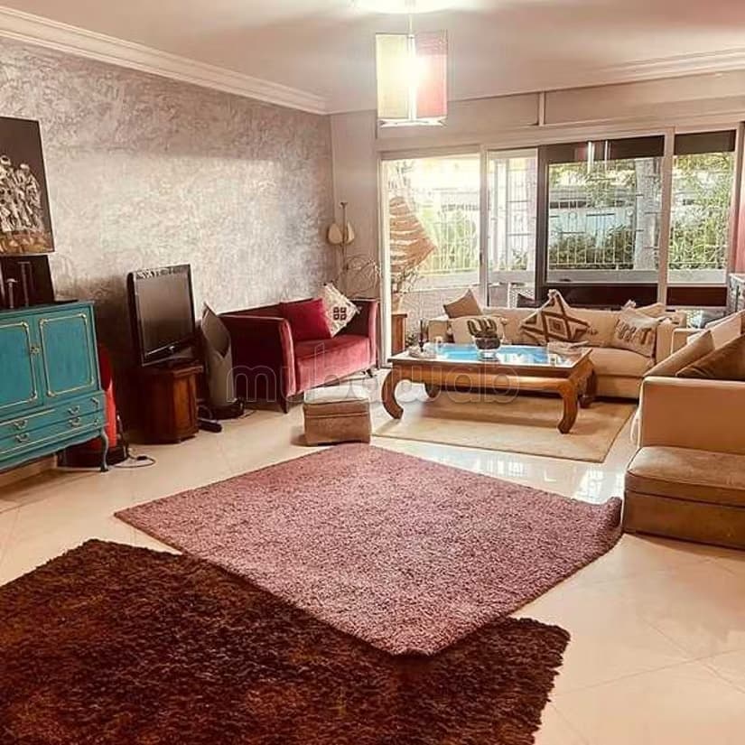 Appartement à Louer de 163.0 m² à Rabat, Aviation Mabella