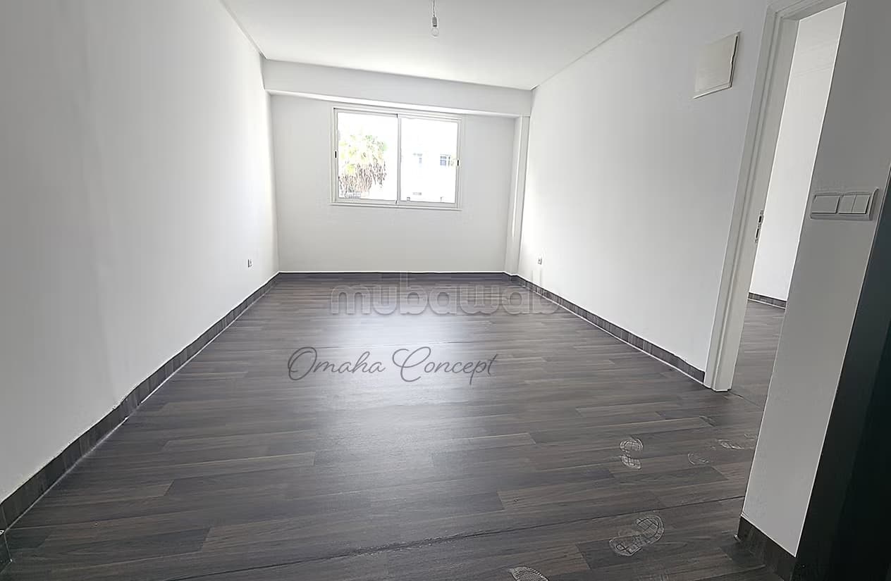 Bureau sur Boulevard 114m2 4 pièces 5è étg Maarif