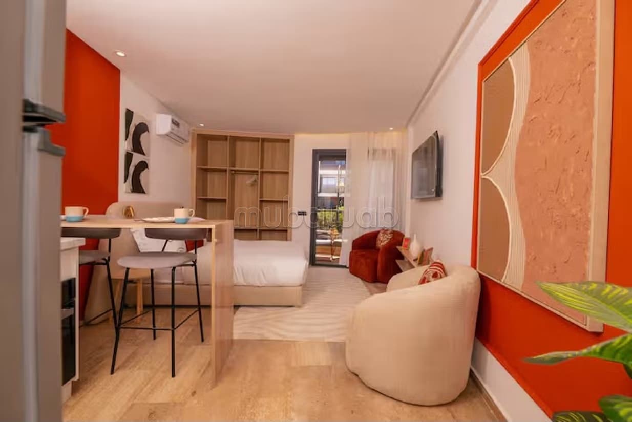 Appartement en location à Aviation Mabella. 1 Pièce. Bien me...