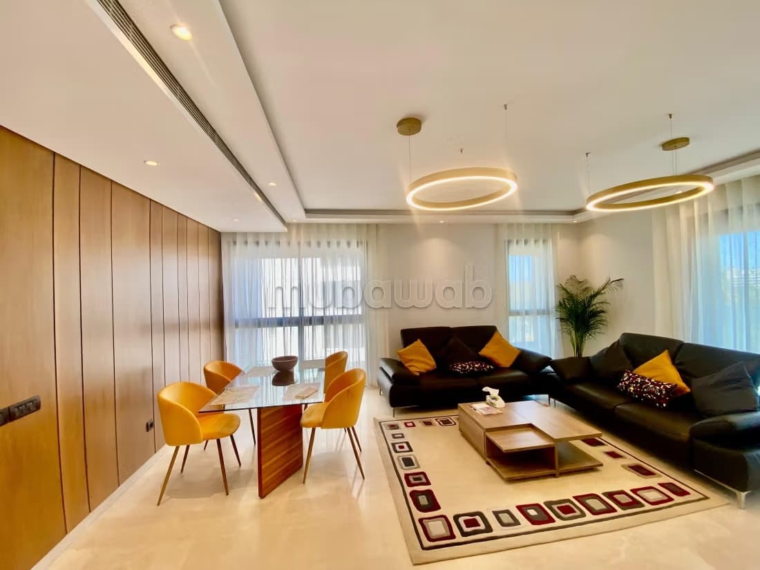 Appartement trois chambres meublè à CFC
