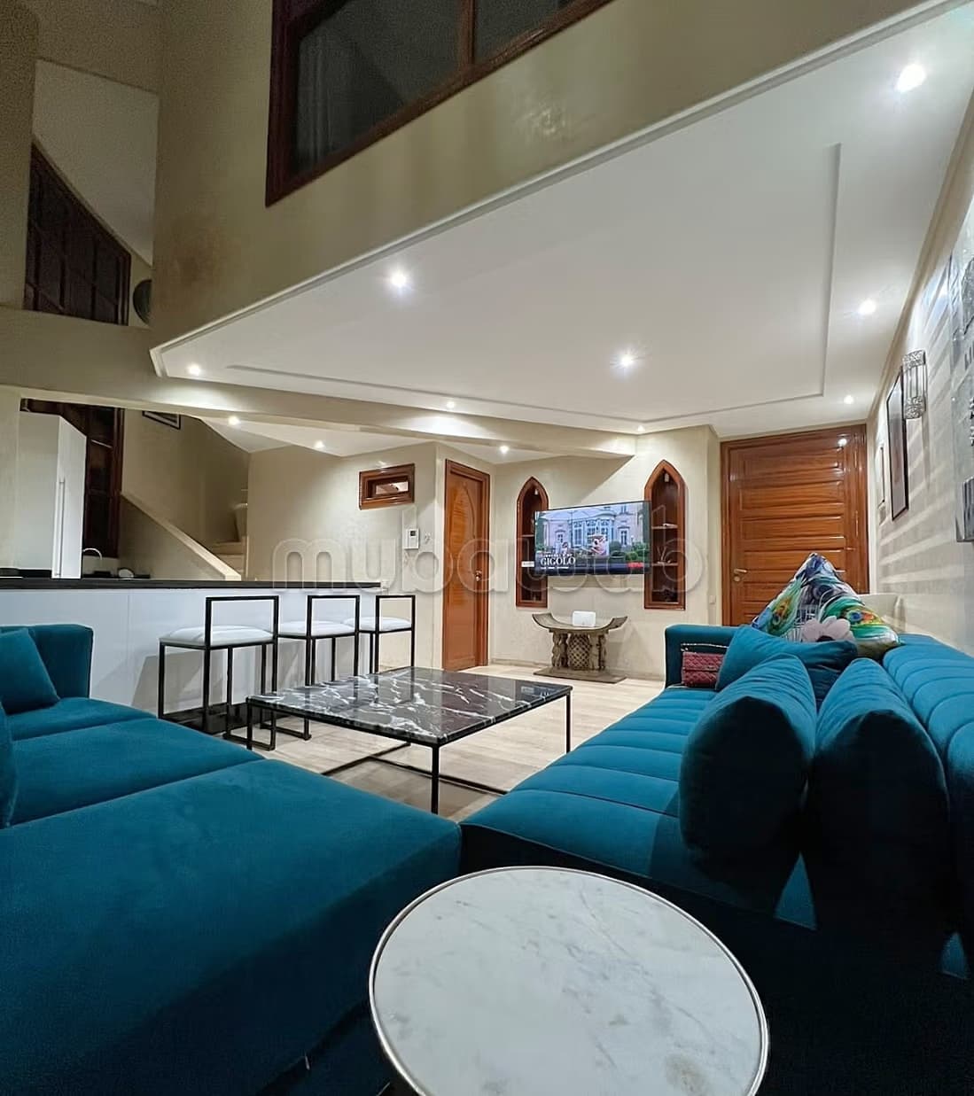 Agréable duplex a Louer sur Victor HUGO