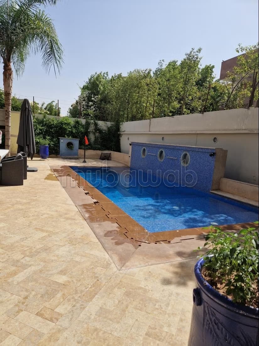 Villa de luxe à louer meublée ou sous location