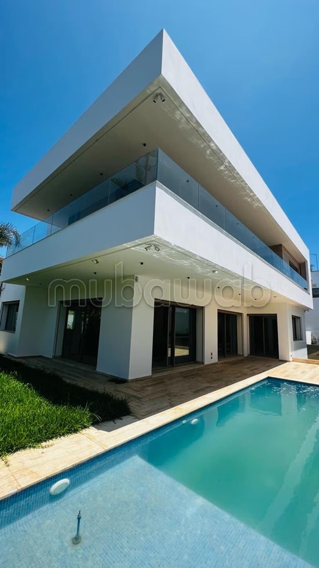 À louer – Villa vide avec piscine à Hay Riad – Rabat