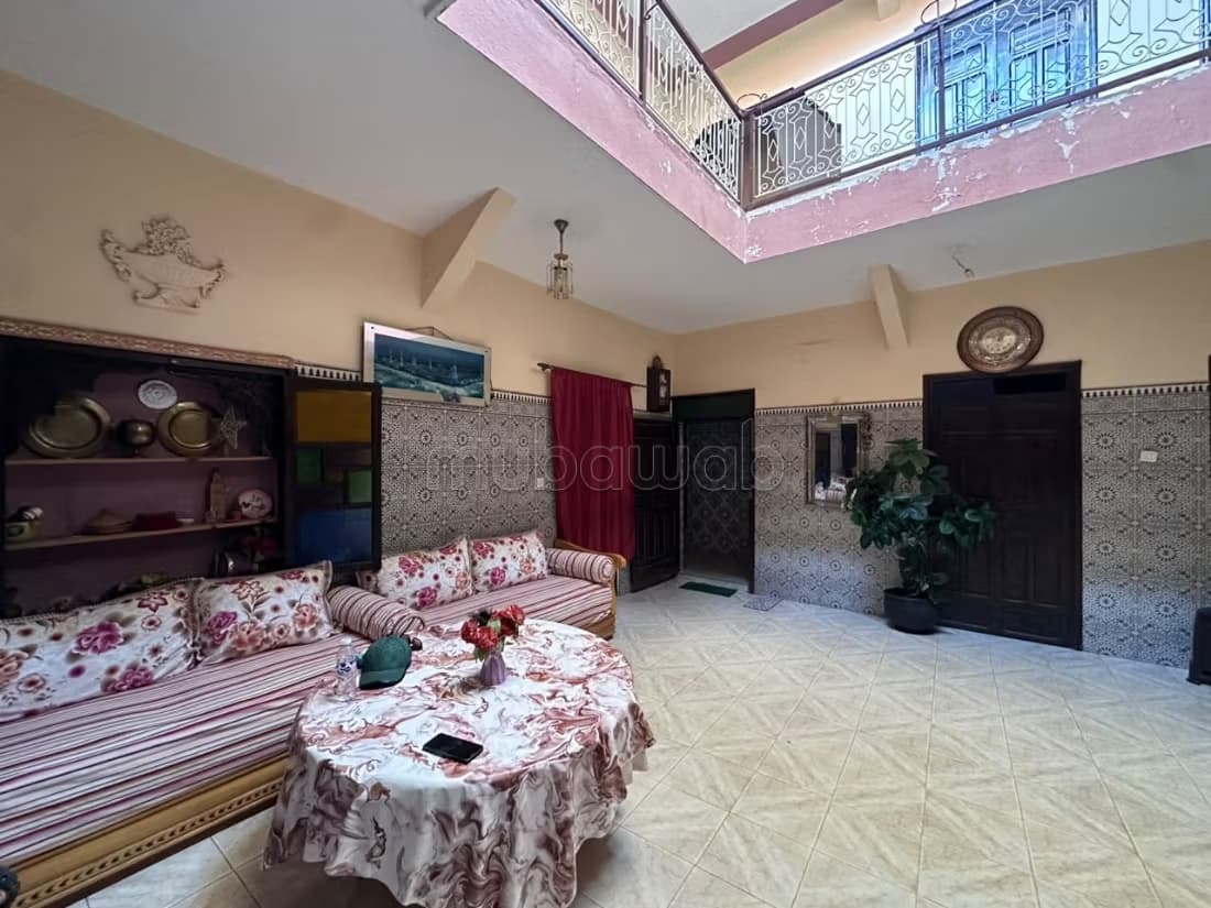 Grand riad titré à rénover – Quartier Kasbah