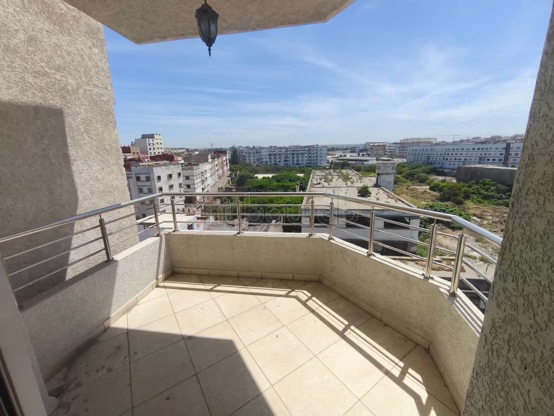 Appartement vide sur bd bnou tachfine