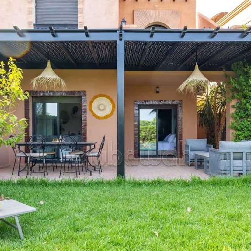 Appartement à Vendre de 157.0 m² à Marrakech, Route De Ouar...
