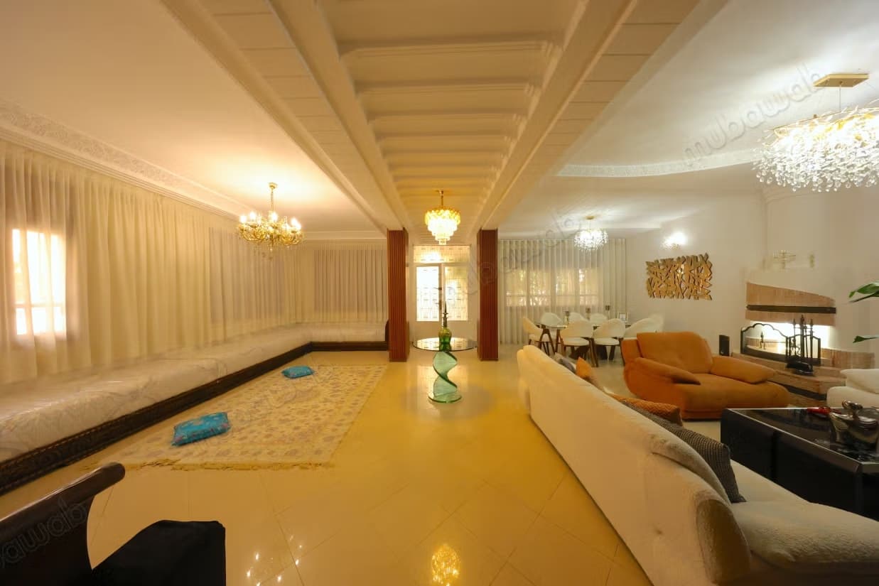 Villa à vendre 300m à Hay Lalla Soukaina Fès