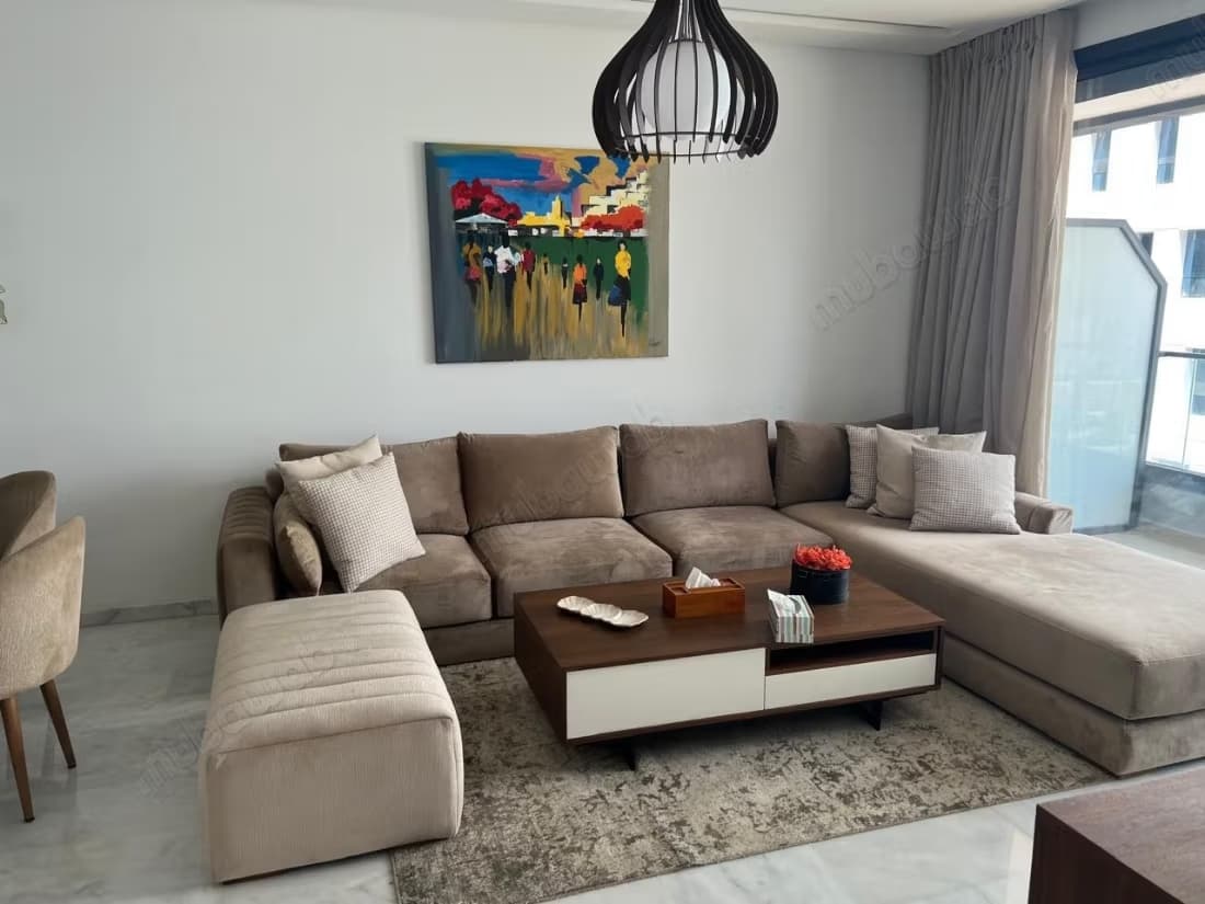 À LOUER – Appartement Meublé à CFC