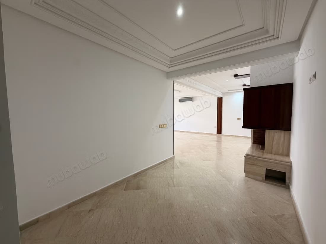BEL Appartement à louer NEJMA à TANGER