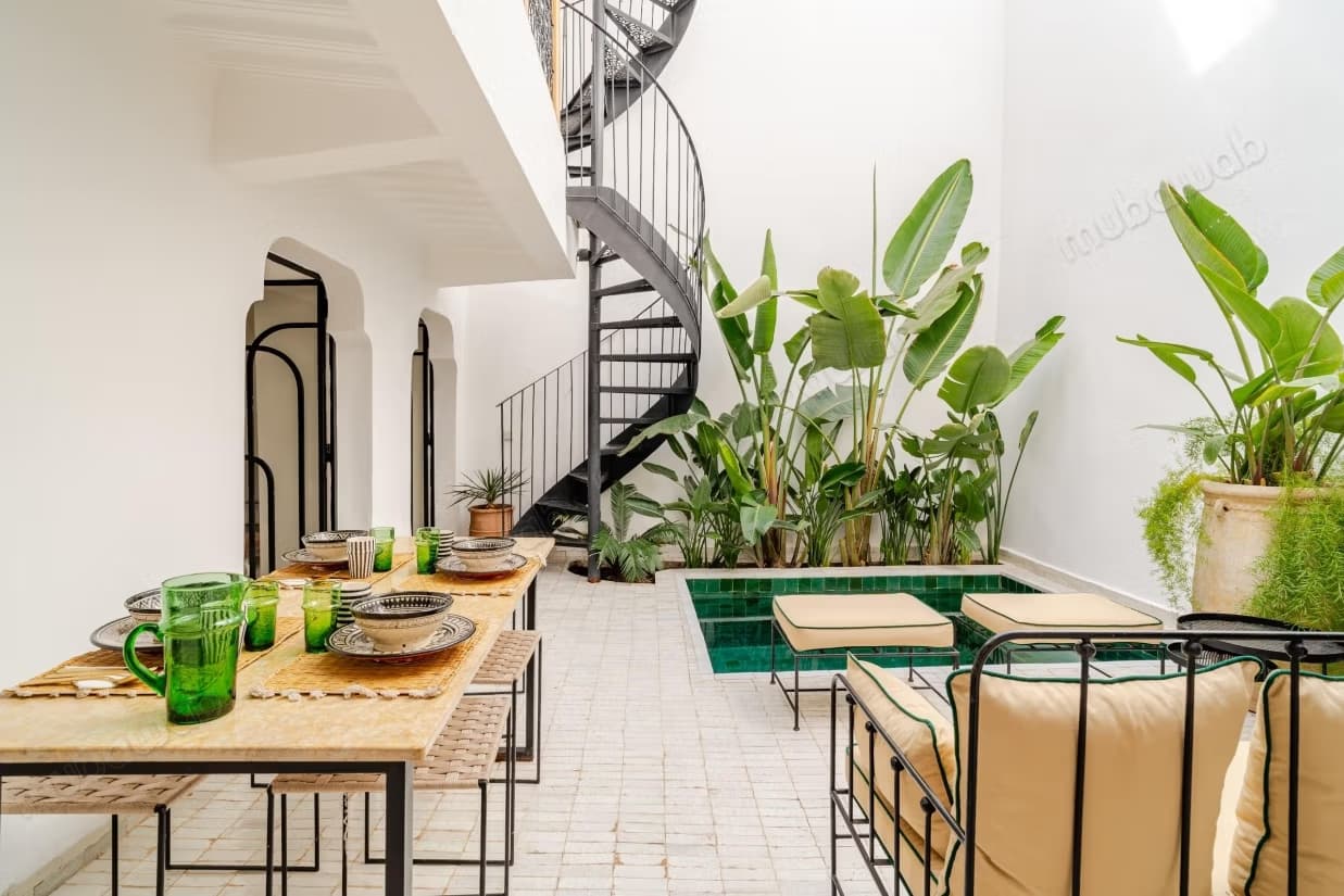 Riad rénové 3 chambre à vendre à Bab Ghmat VE26264