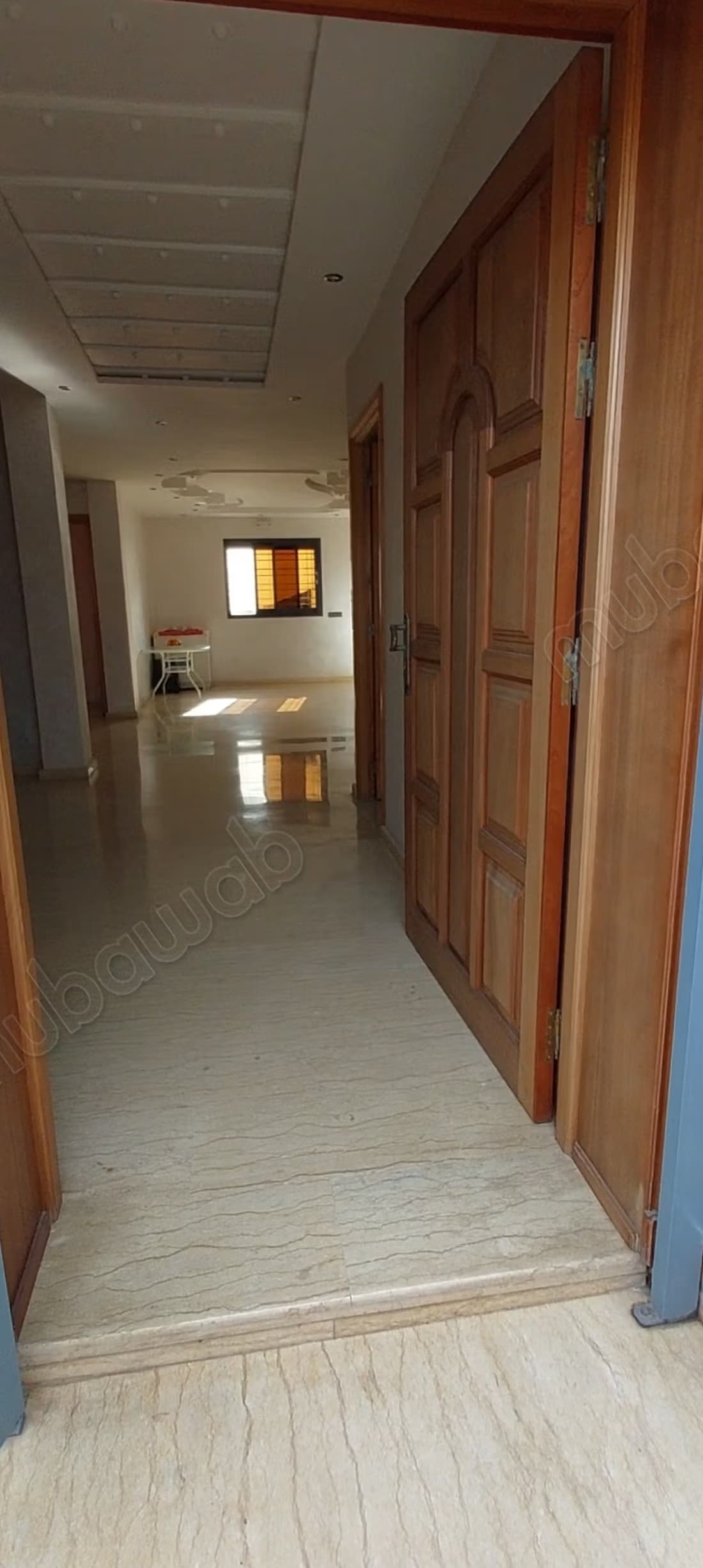 Belle villa sur bd principale