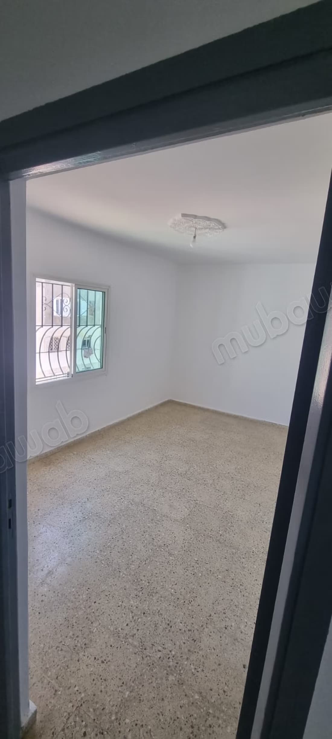 Vente d'un bel appartement à Hay Al Fath. 1 Pièce. Salon tra...