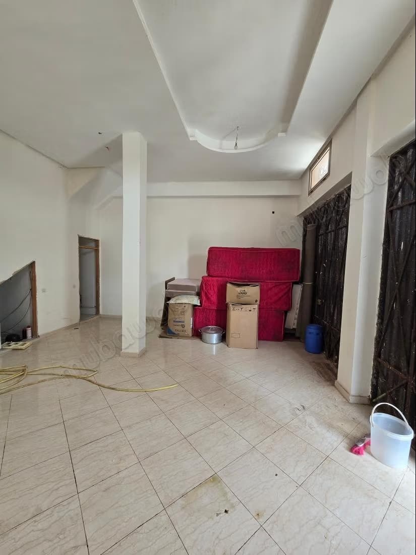 Maison Azzouzziya 2 appartements Magasin Hypothèque