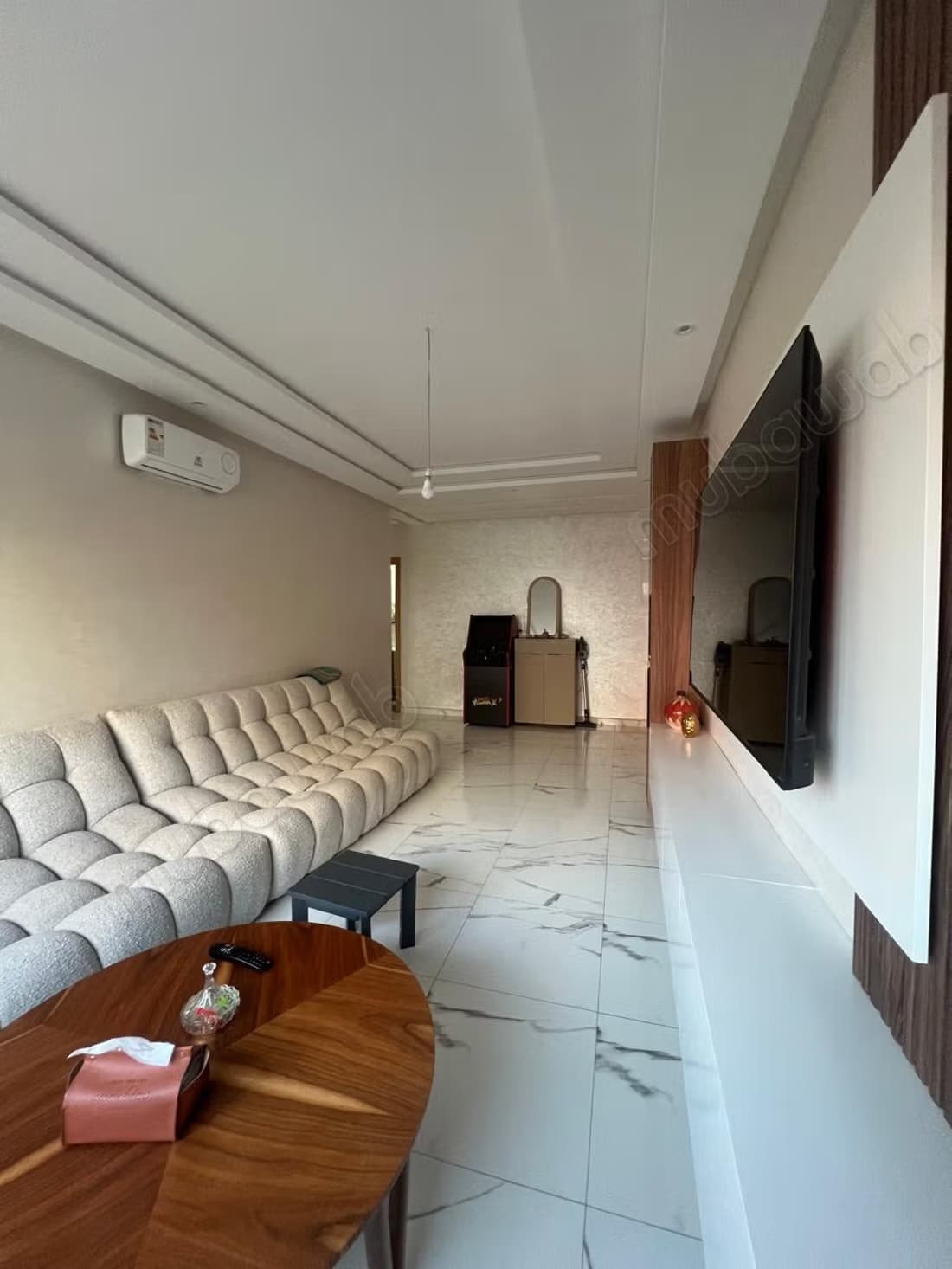 Appartement en vente à Hay Houda. 4 pièces. Bien meublé