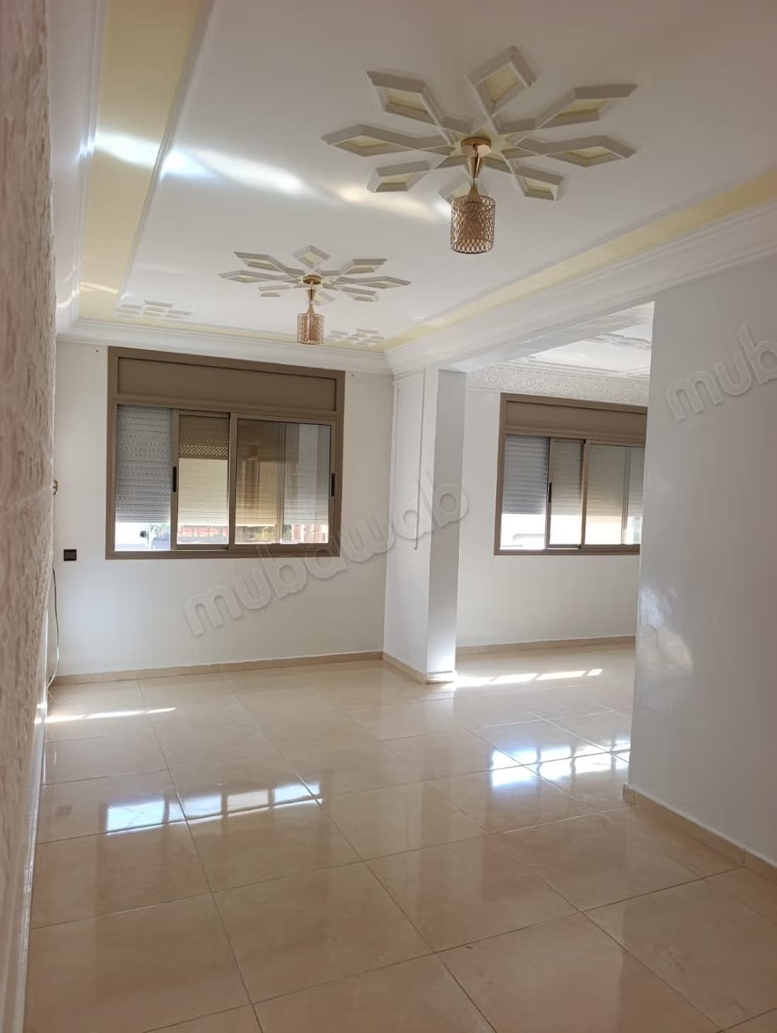 Superbe appartement à vendre à Maghreb Arabi. 3 grandes piè...