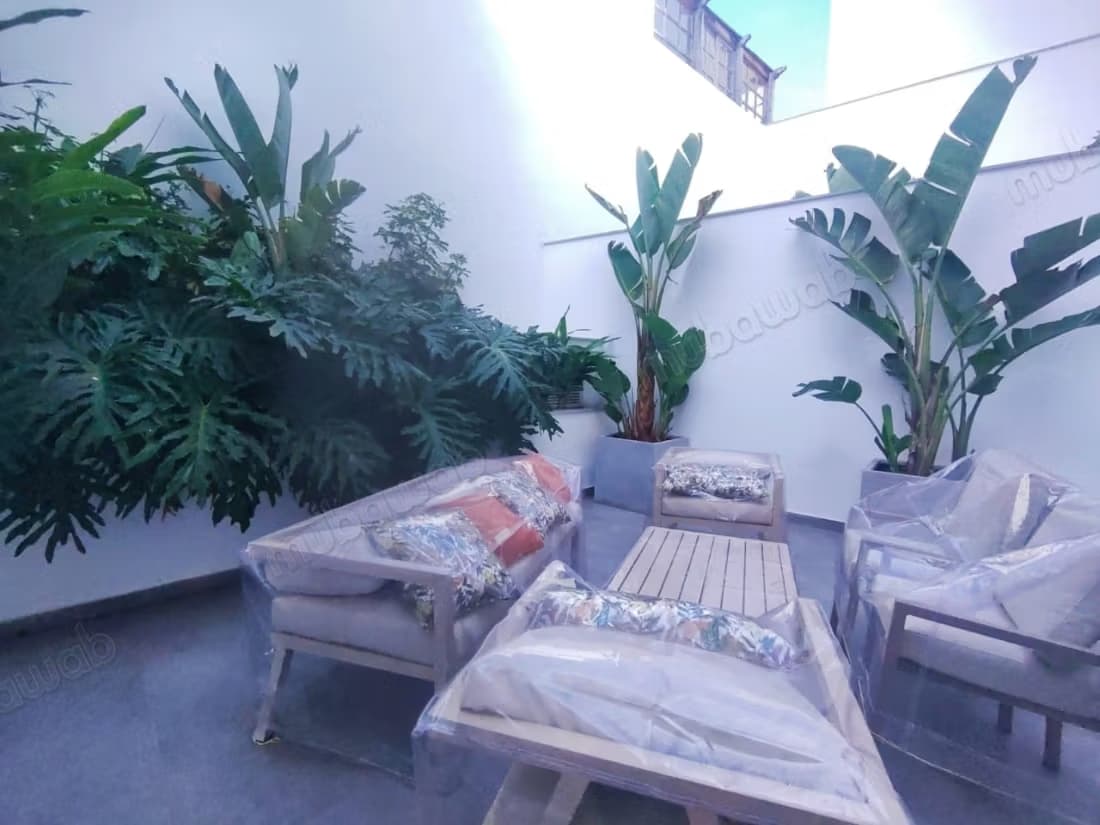 Studio avec terrasse à la location à gauthier