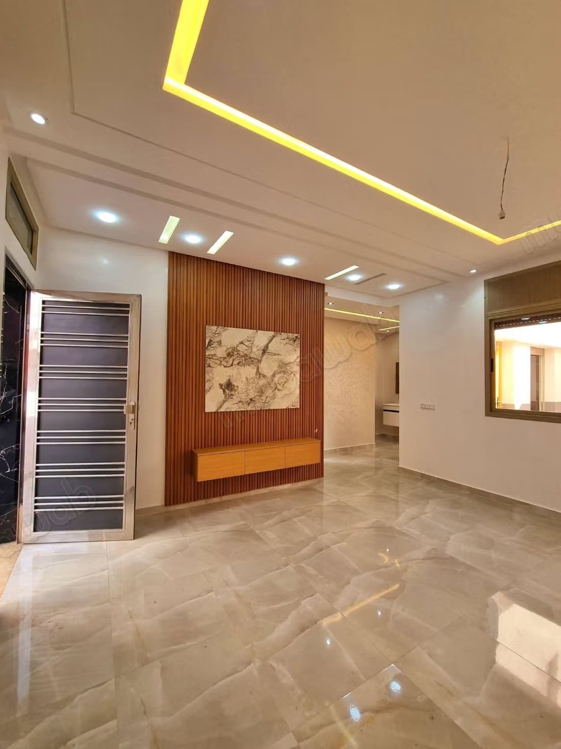 Appartement au rez-de-chaussée de 94 mètres carrés