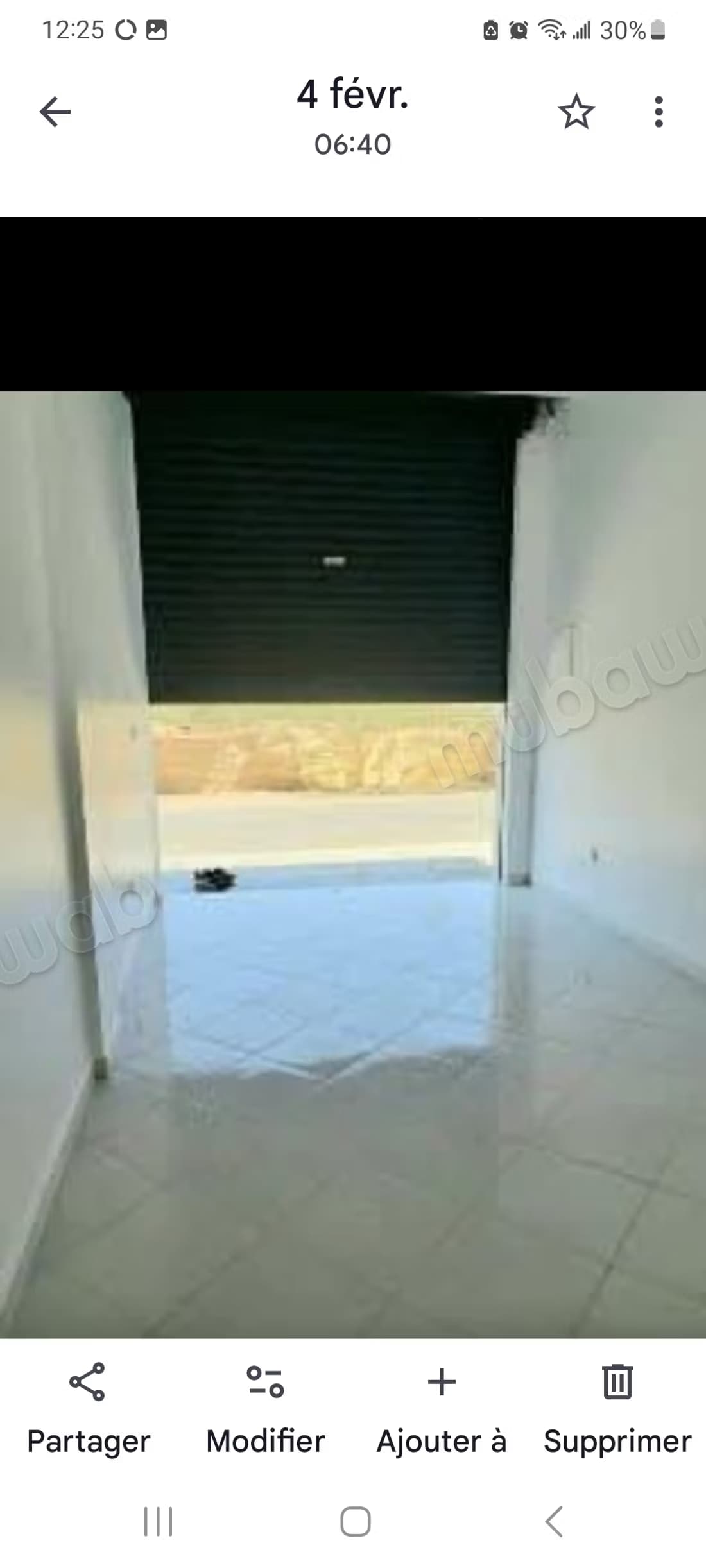 URGENT Magasin commercial en vente