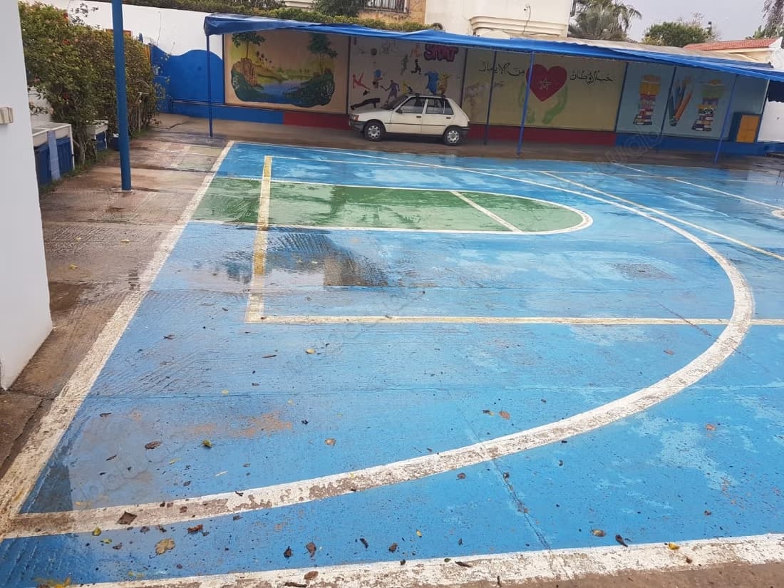 École à vendre