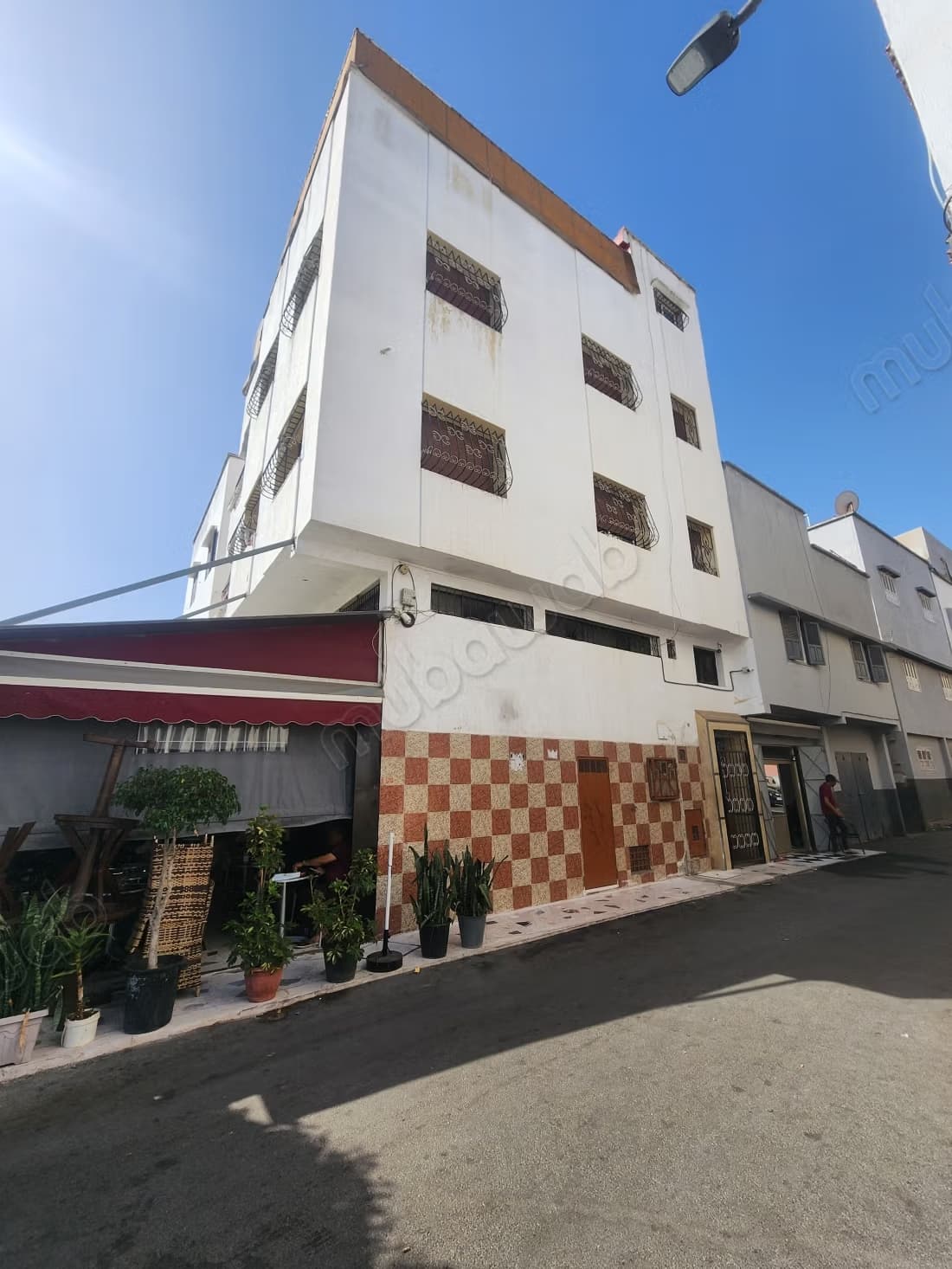 Maison à vendre à Takadoum. 5 chambres agréables. Salon trad...