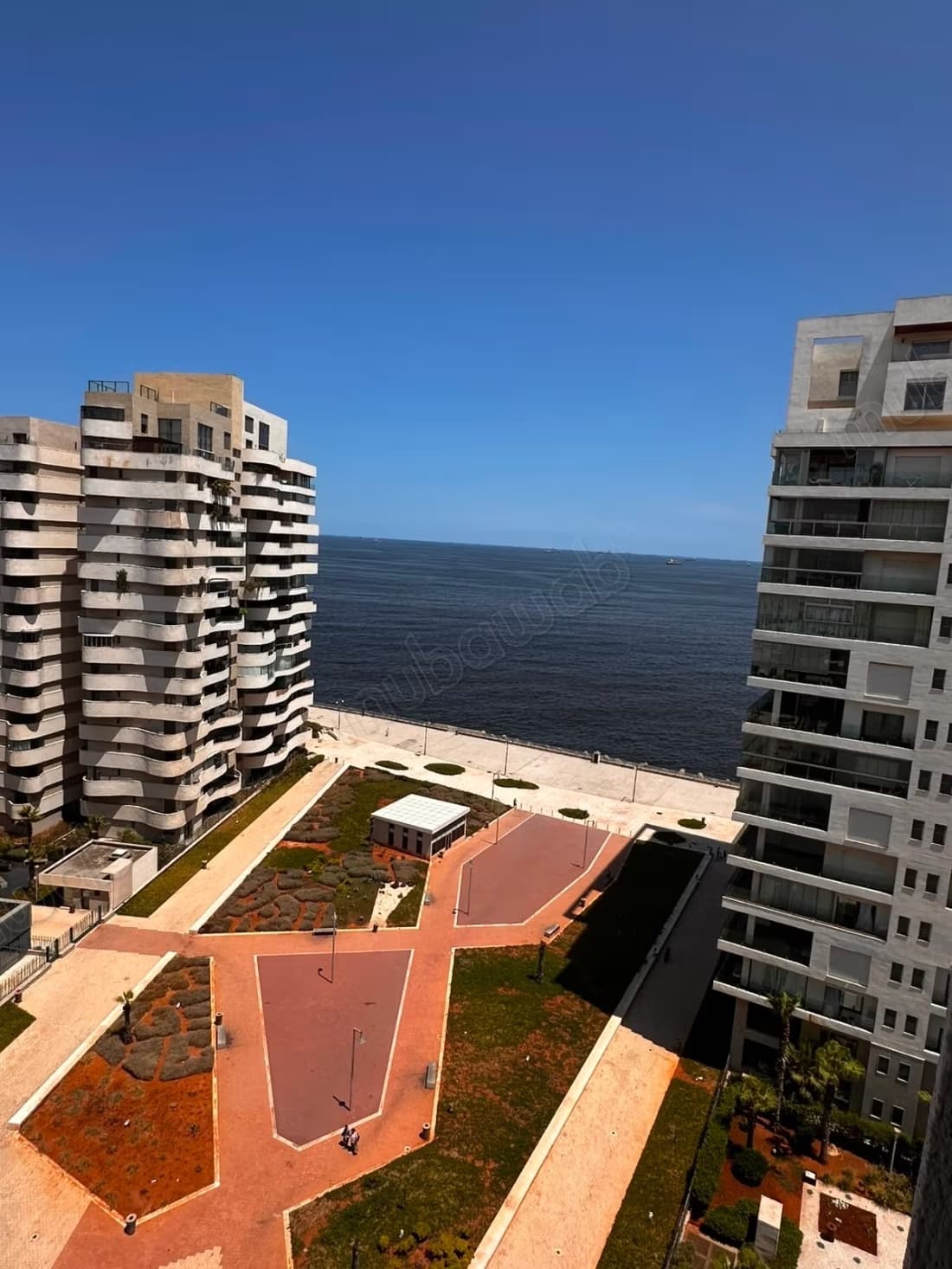Appartement à vendre à Marina de Casablanca Marina. Surface...