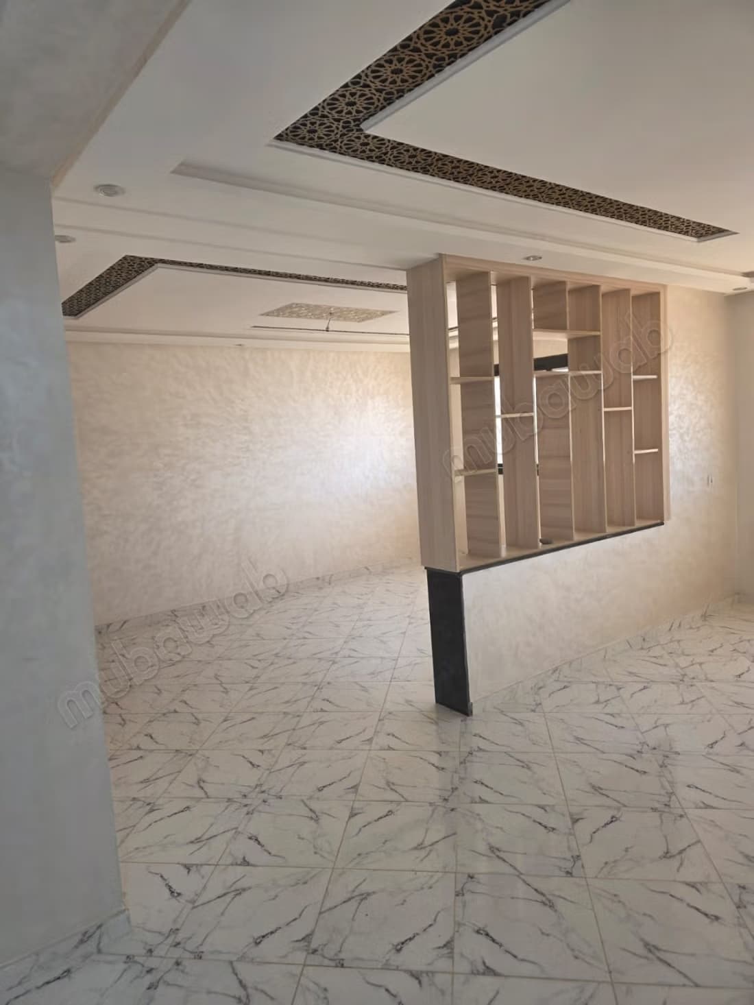 Appartement à vendre à Sidi Haji. 3 pièces magnifiques. Park...