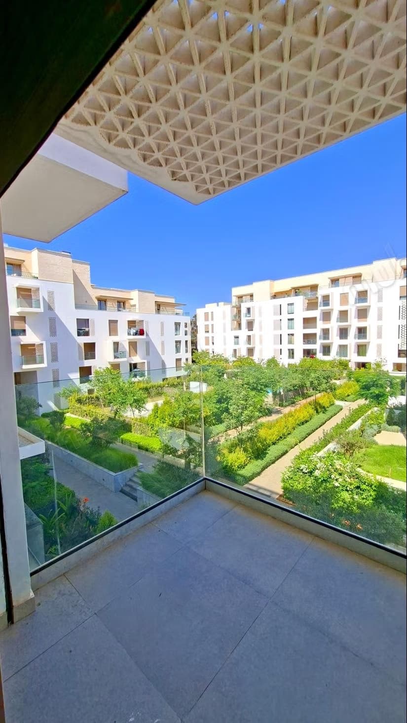 Appartement neuf en location a souissi