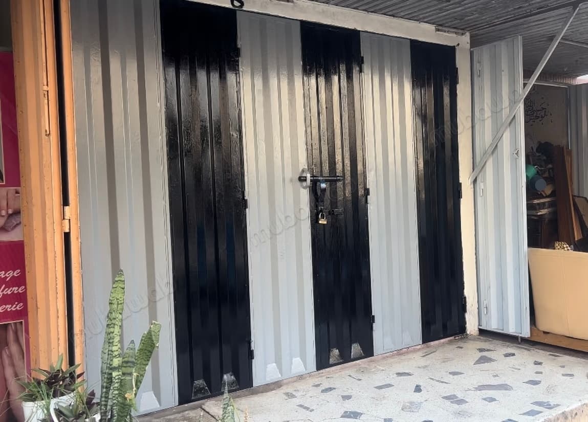 Locale commercial à Hay Mohammadi