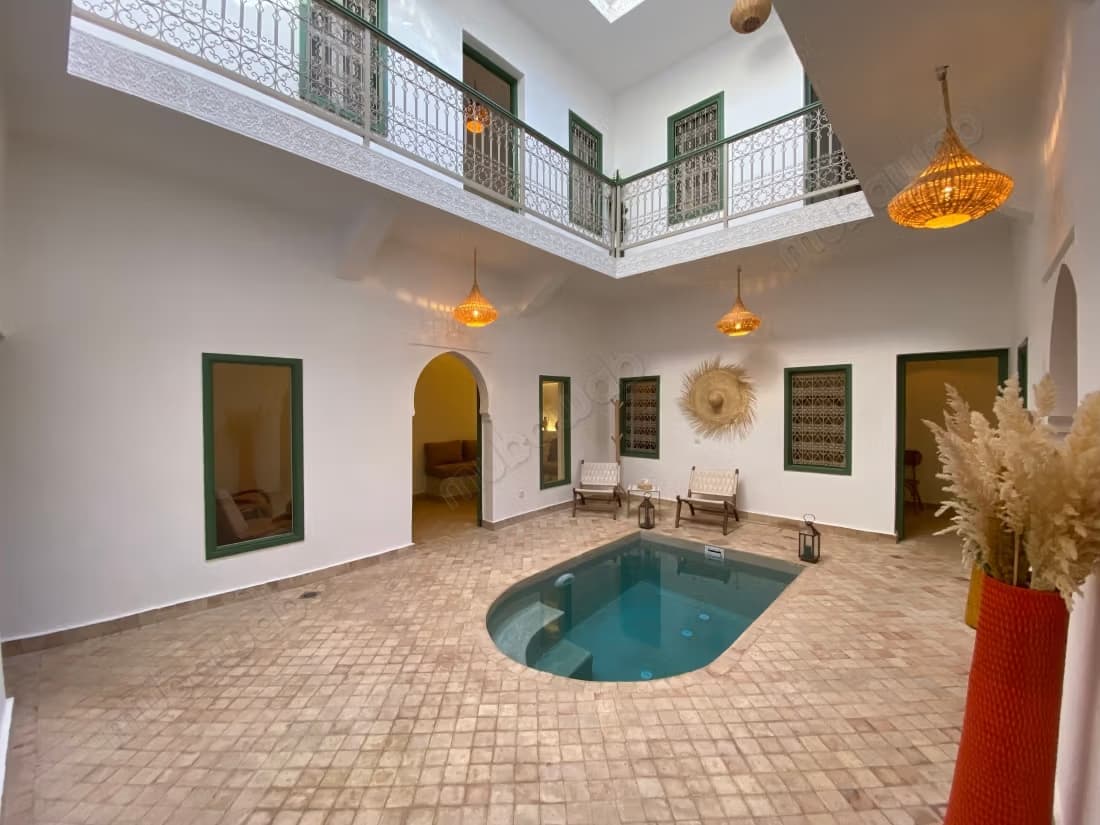 Vente riad titré avec bassin a arset el malak