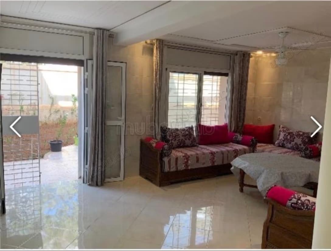 Location d’un Rez de chaussée de villa équipé