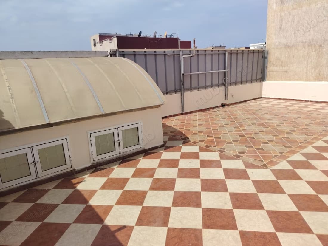 Superbe maison à vendre à Ismalia. 5 chambres. Porte blindée...