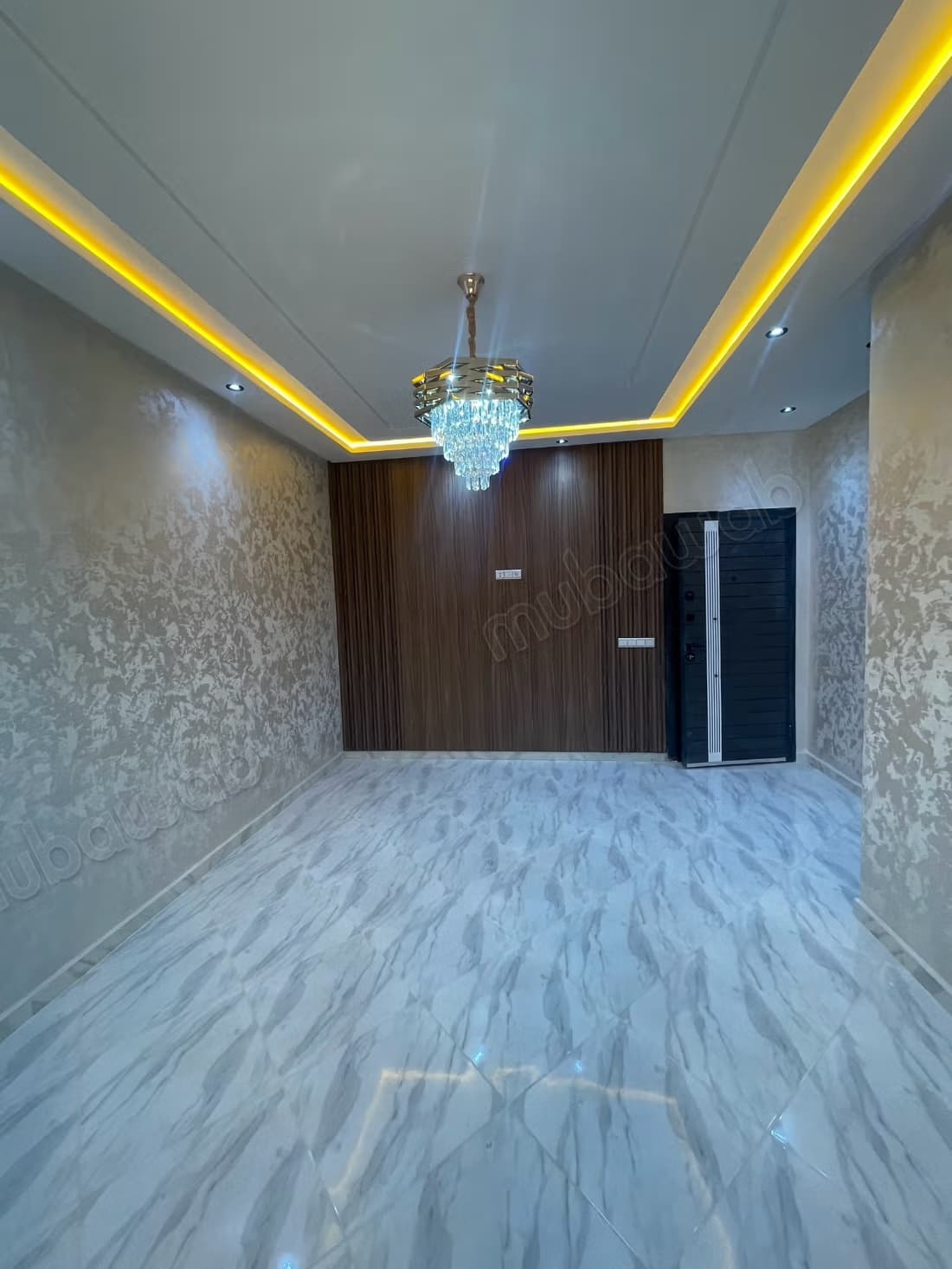 Appartement à vendre 2 façades à Bir Rami Est. 3 pièces magn...
