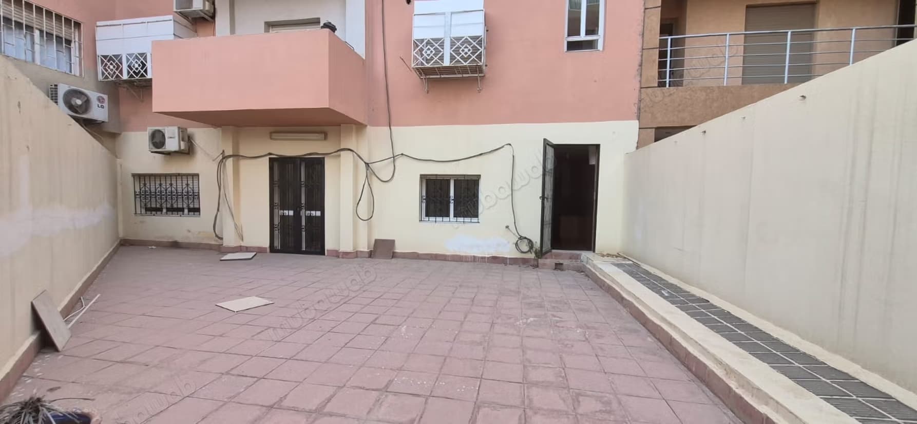 Appartement non meublé au camp ghoul