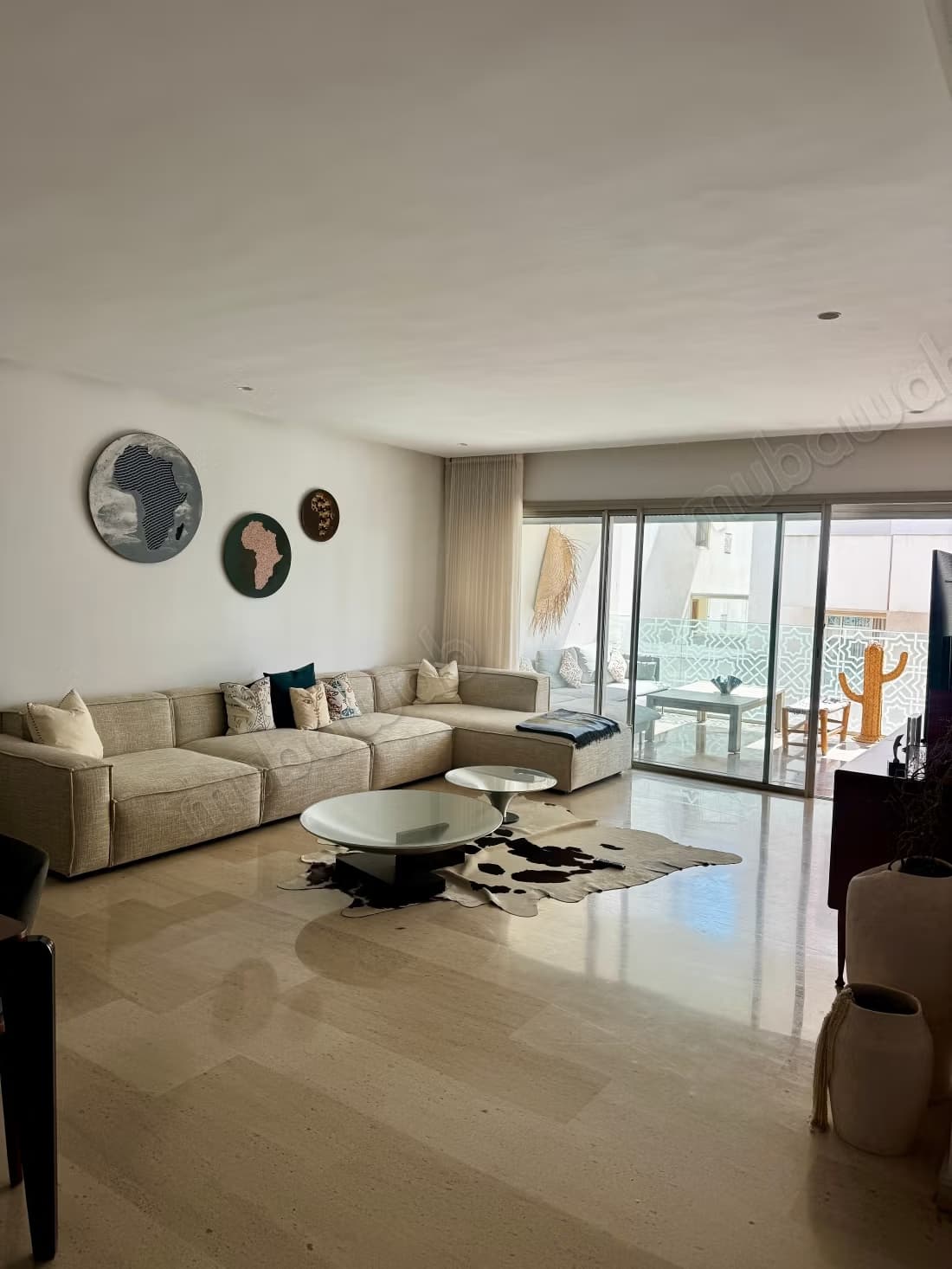 À VENDRE – Appartement 2 chambres avec terrasse CFC
